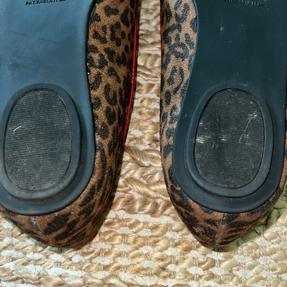Dana Buchman Sabine Cheetah Print Loafers flats - Picture 6 of 9